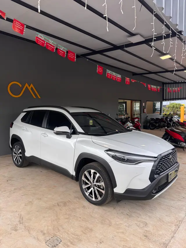 Carro Toyota Corolla Cross 2024 XRE 2.0