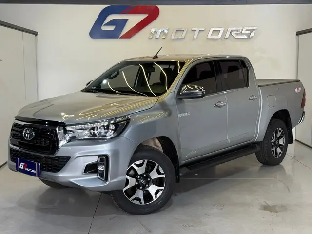 Carro Toyota Hilux Cabine Dupla 2020 Hilux 2.8 TDI SRX CD 4x4 (Aut)