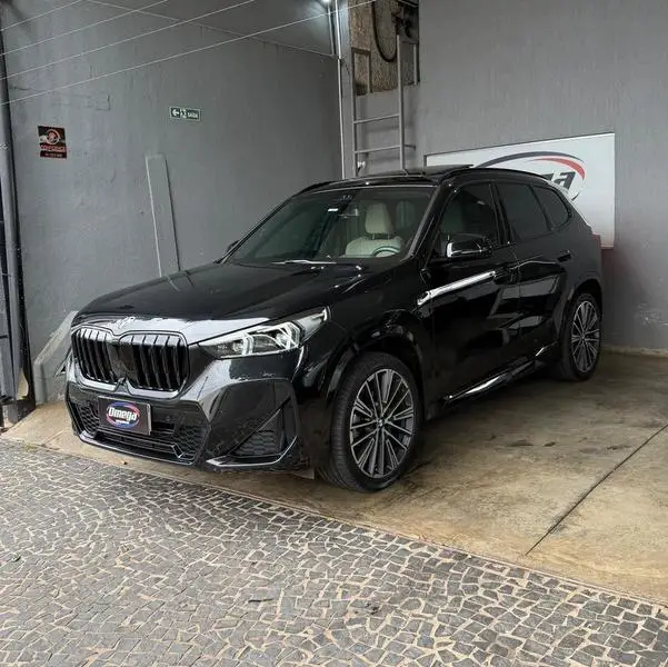 Carro BMW X1 2024 sDrive20i M Sport 2.0 Turbo (Aut.)