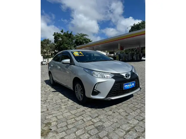 Carro Toyota Yaris Sedan 2024 XL 1.5 (Flex) (Aut)