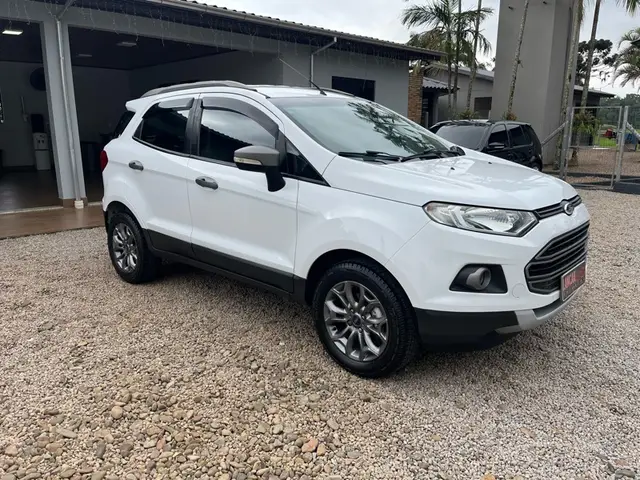 Carro Ford EcoSport 2014 Ecosport Freestyle 1.6 16V (Flex)