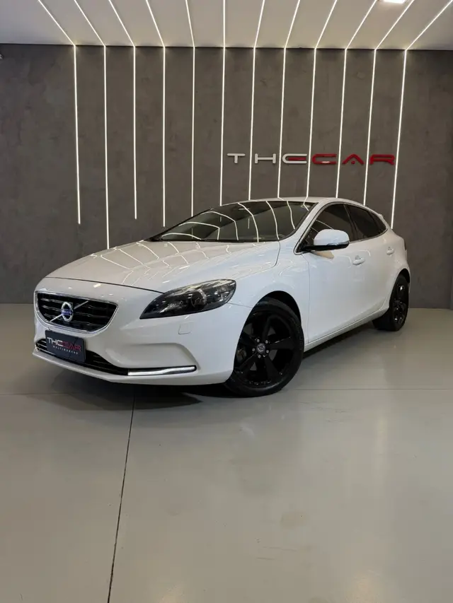 Carro Volvo V40 2014 T4 Dynamic 2.0