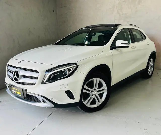 Carro Mercedes-Benz GLA 200 2016 GLA 200 1.6 Enduro