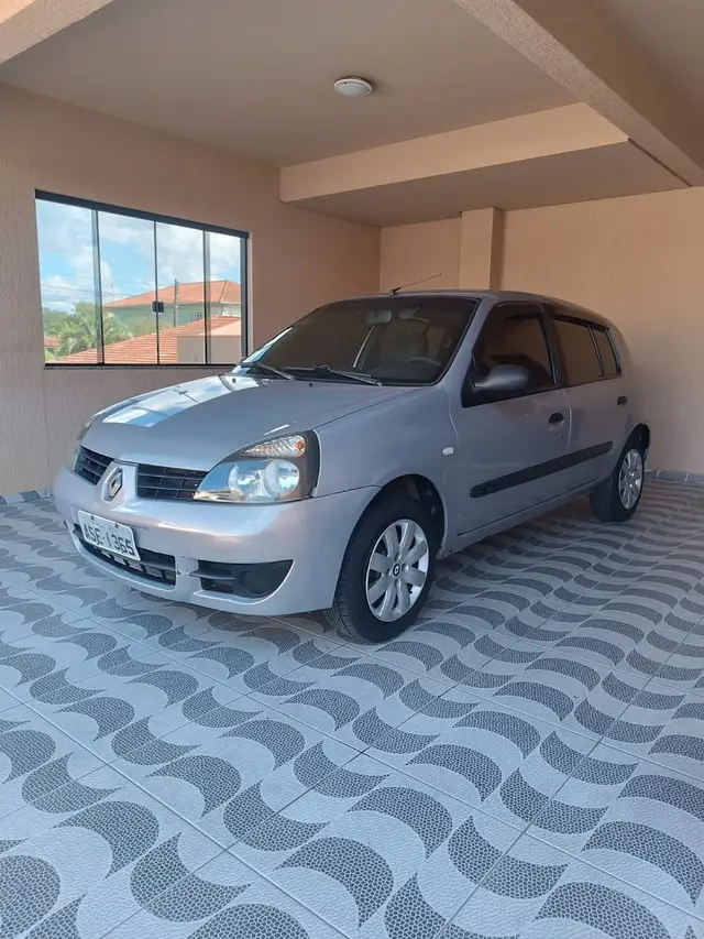 Carro Renault Clio 2010 Hatch. Campus Internet 1.0 16V (flex) 2p