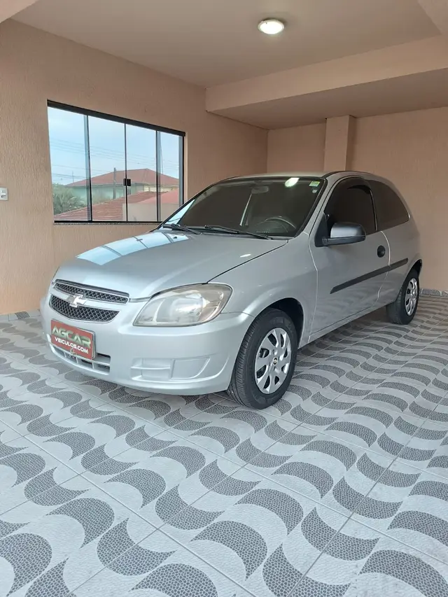 Carro Chevrolet Celta 2014 LS 1.0 (Flex) 2p
