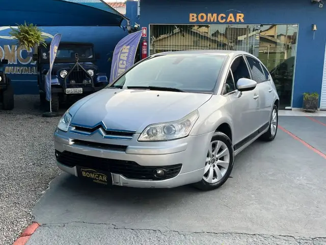 Carro Citroën C4 2011 Exclusive Sport 2.0 (Flex)