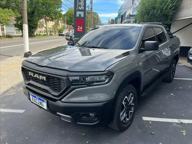 Carro Ram Rampage 2024 Rebel 2.0 Turbo