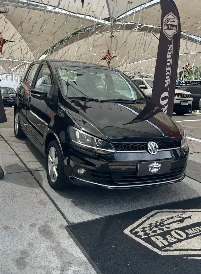 Carro Volkswagen Fox 2016 1.6 MSI Rock in Rio (Flex)