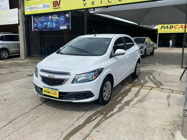 Carro Chevrolet Onix 2015 1.4 LT SPE/4