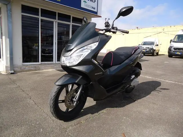 Moto Honda PCX 150 2017 DLX