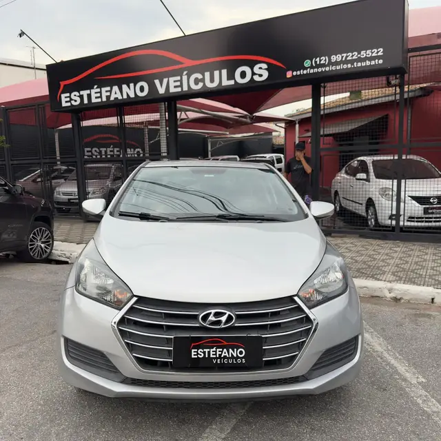 Carro Hyundai HB20S 2016 1.0 Comfort Style Turbo (Flex)