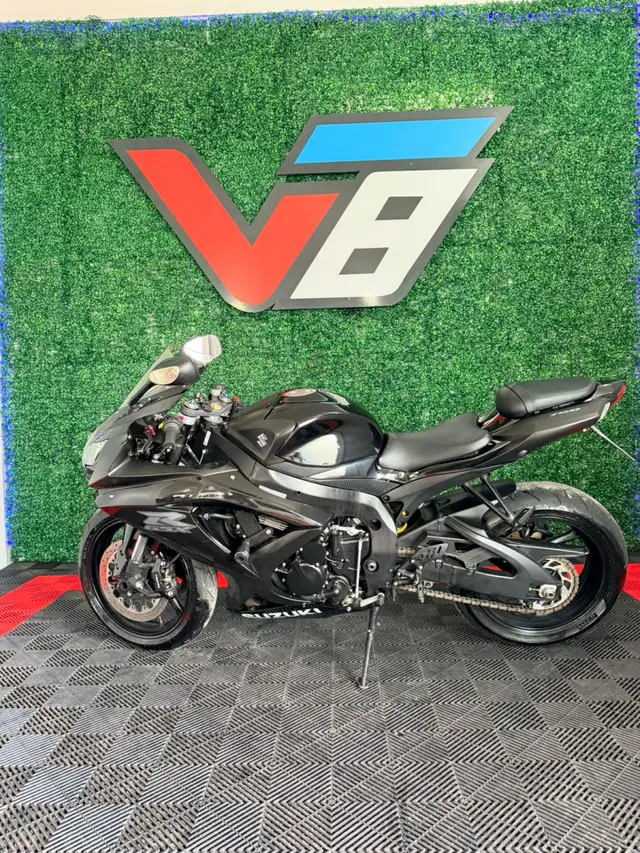 Moto Suzuki Gsx R 750 2011 W SRAD