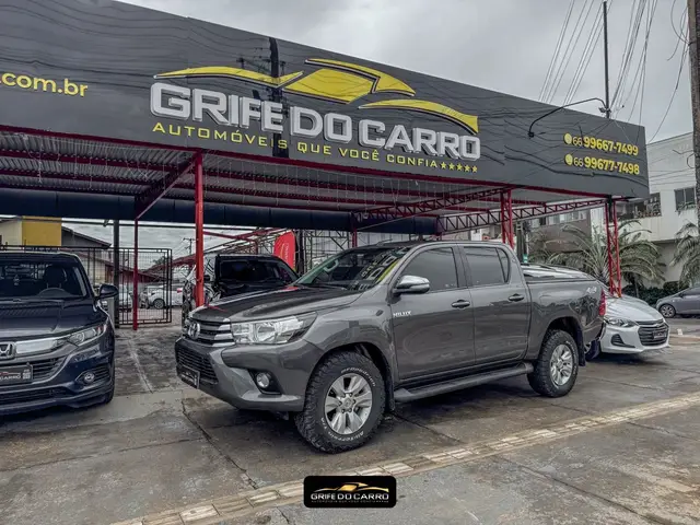 Carro Toyota Hilux Cabine Dupla 2017 Hilux 2.8 TDI SRV CD 4x4 (Aut)
