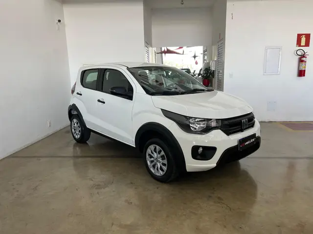 Carro Fiat Mobi 2025 Like 1.0