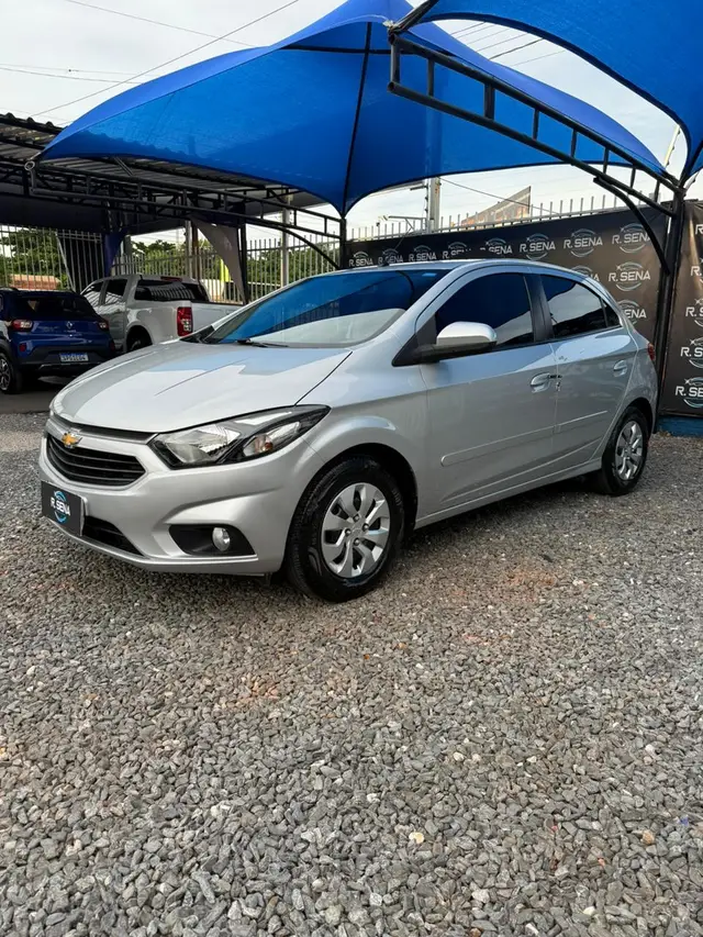 Carro Chevrolet Onix 2018 1.0 LT SPE/4