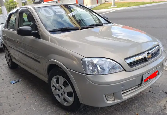 Carro Chevrolet Corsa Sedan 2005 Premium 1.0