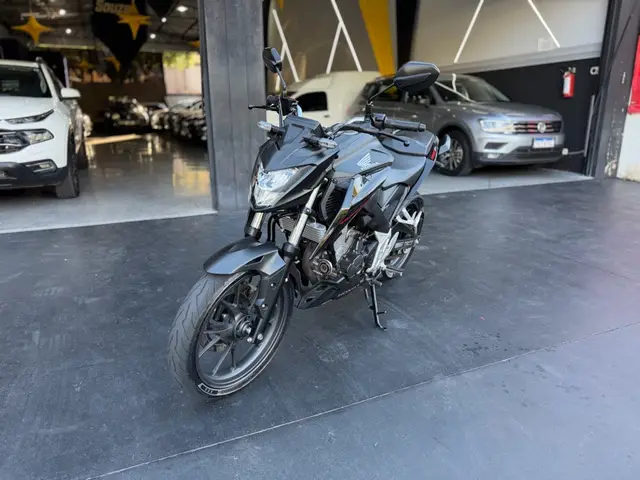 Moto Honda CB 300F Twister 2024 Standard