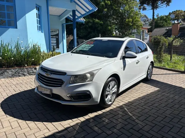 Carro Chevrolet Cruze Sport6 2015 LTZ 1.8 16V Ecotec (Aut) (Flex)