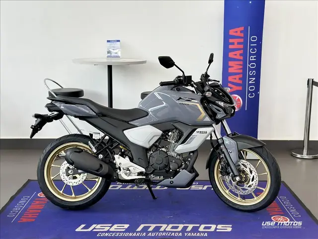 Moto Yamaha Fazer FZ15 2026 Connected