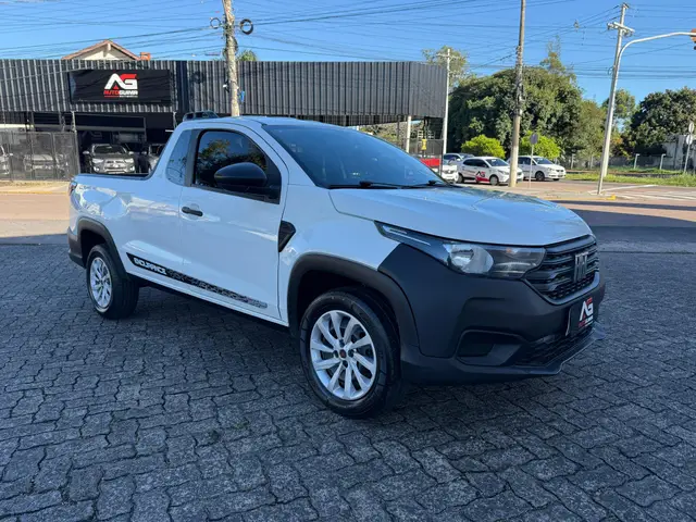 Carro Fiat Strada 2022 Endurance 1.4 CS