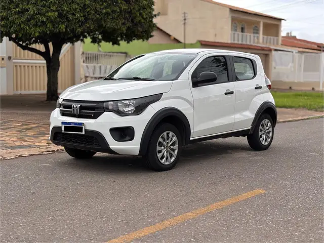 Carro Fiat Mobi 2023 Like 1.0 (Flex)