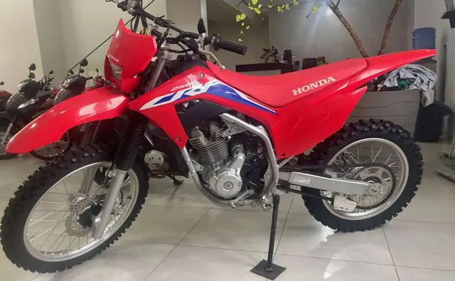 Moto Honda CRF 250F 2024 250F