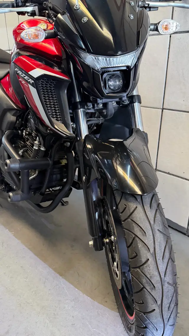 Moto Yamaha YS 250 Fazer 2024 ABS
