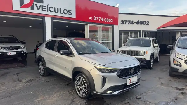 Carro Fiat Fastback 2023 Impetus Turbo 200 (Flex) (Aut)