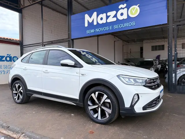 Carro Volkswagen Nivus 2024 Highline 200 TSI