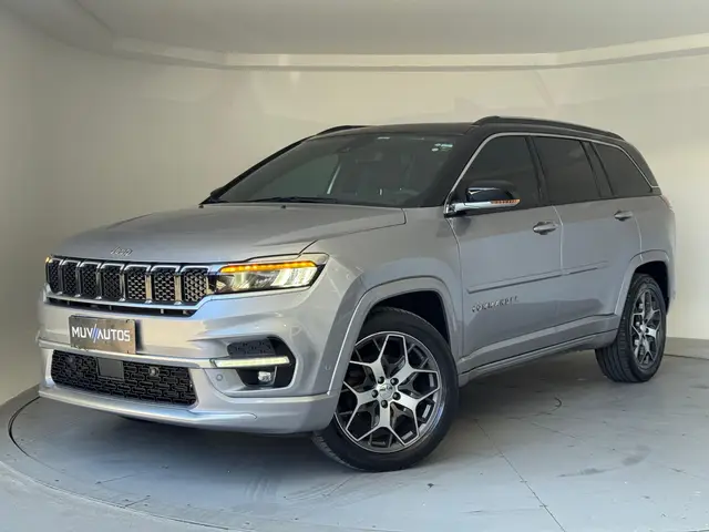 Carro Jeep Commander 2023 Overland 1.3 T270