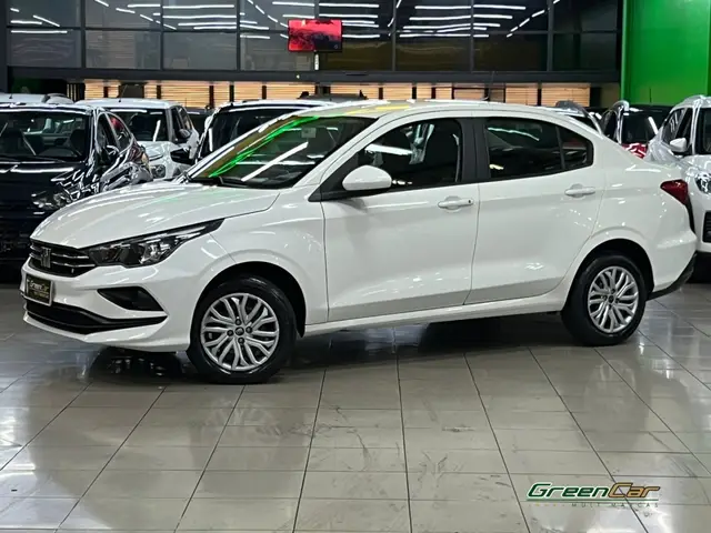 Carro Fiat Cronos 2025 Drive 1.0