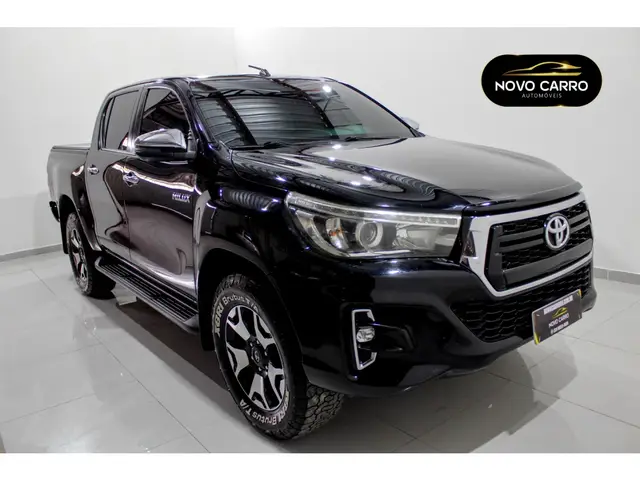 Carro Toyota Hilux Cabine Dupla 2019 Hilux 2.8 TDI SRX CD 4x4 (Aut)
