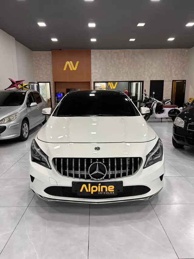 Carro Mercedes-Benz Classe CLA 2018 CLA 200 (Flex)