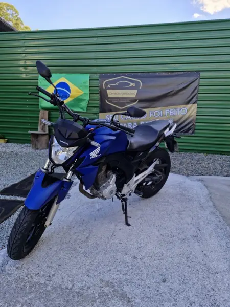 Moto Honda CB 250F Twister 2022 (CBS)