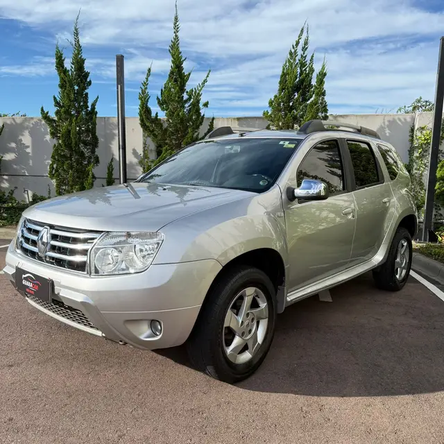 Carro Renault Duster 2015 2.0 16V Dynamique (Flex)