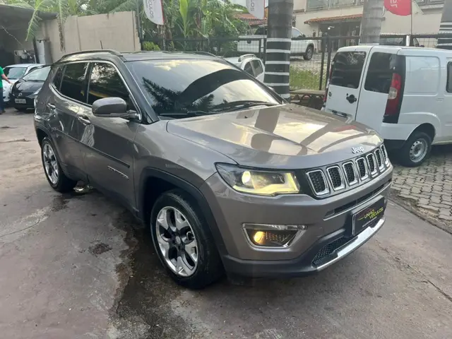 Carro Jeep Compass 2017 2.0 Limited (Aut) (Flex)