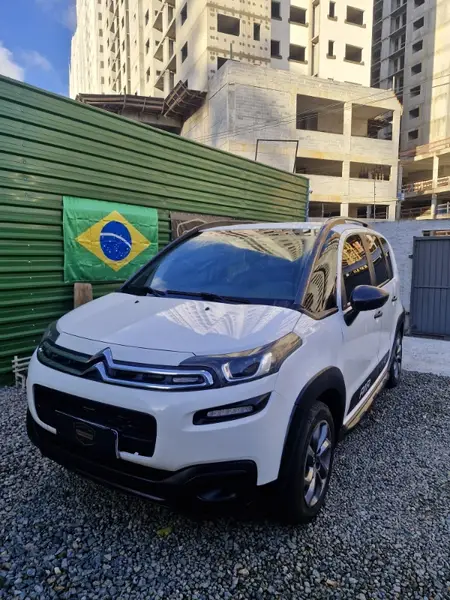 Carro Citroën Aircross 2017 1.6 16V Business (Flex)
