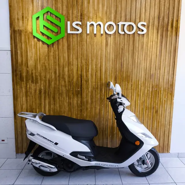 Moto Suzuki Burgman 2016 125i