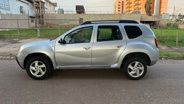 Carro Renault Duster 2013 1.6 16V Dynamique (Flex)