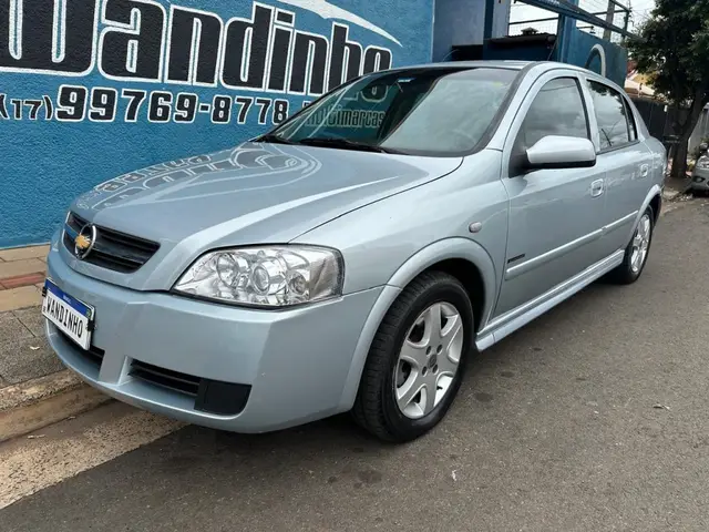 Carro Chevrolet Astra Sedan 2009 Advantage 2.0 (Flex)