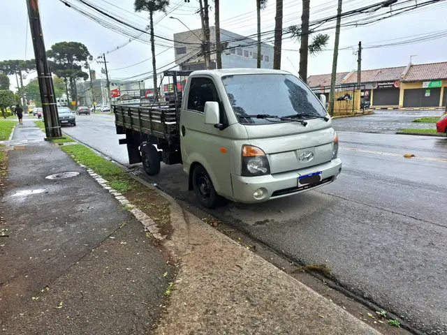 Caminhão Hyundai HR 2012 HD 2.5 TCI Longo sem Cacamba