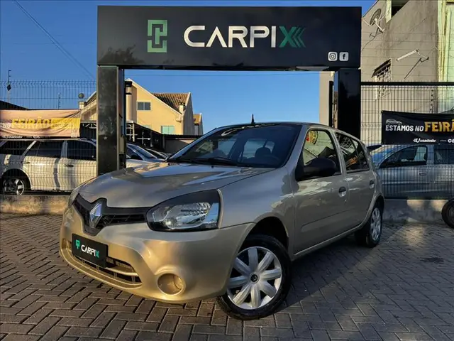 Carro Renault Clio 2013 Authentique 1.0 16V (Flex) 4p
