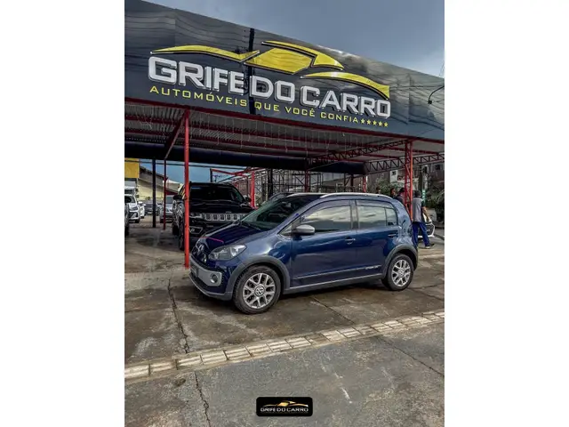 Carro Volkswagen Up! 2016 1.0 12v E-Flex cross up!