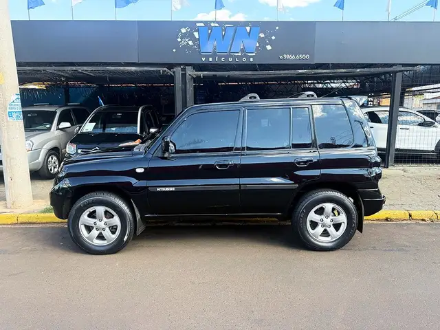 Carro Mitsubishi Pajero TR4 2007 2.0 16V (aut)