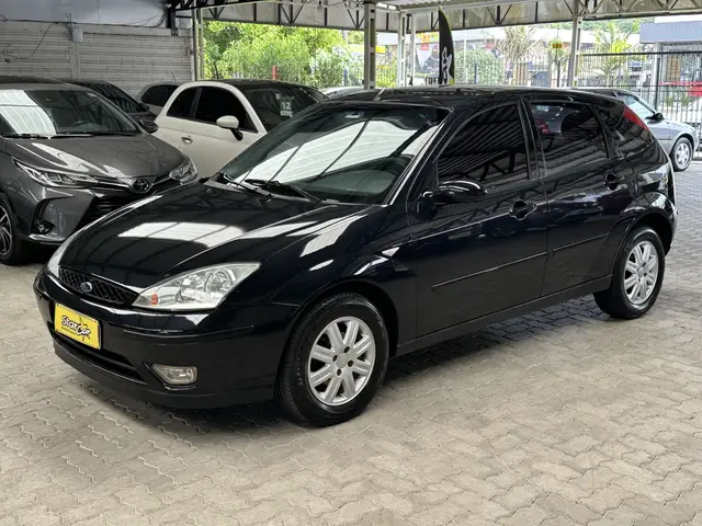 Carro Ford Focus Hatch 2009 GL 1.6 8V (Flex)