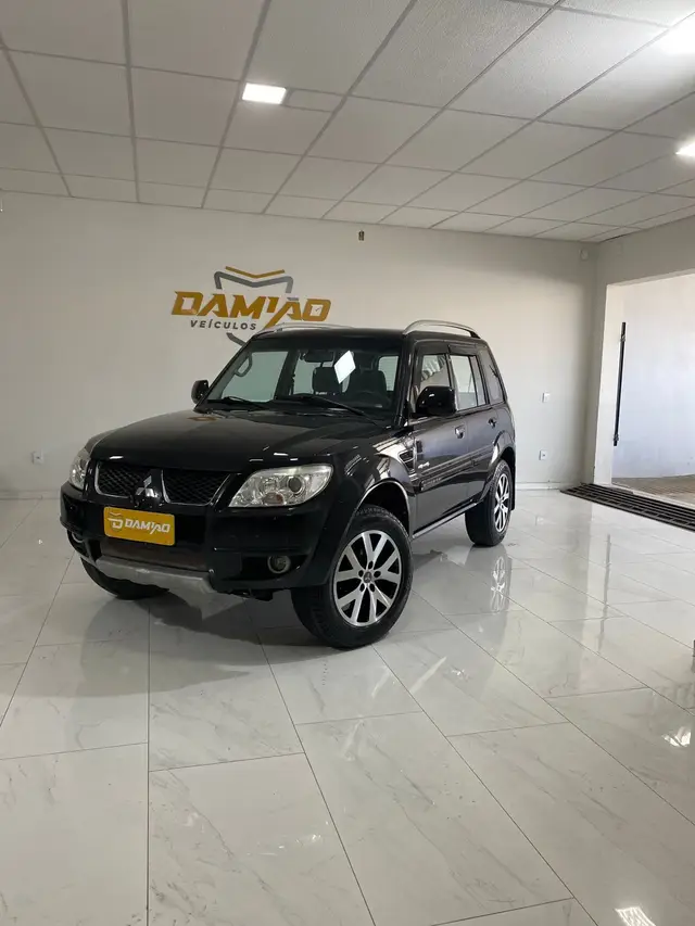 Carro Mitsubishi Pajero TR4 2013 2.0 16V 4X4 (Flex) (Aut)