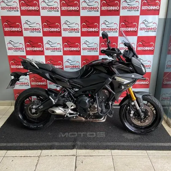 Moto Yamaha MT-09  2025 Tracer 900 GT