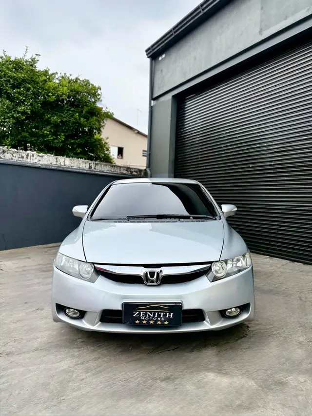 Carro Honda Civic 2011 New  LXL 1.8 16V i-VTEC (Flex)