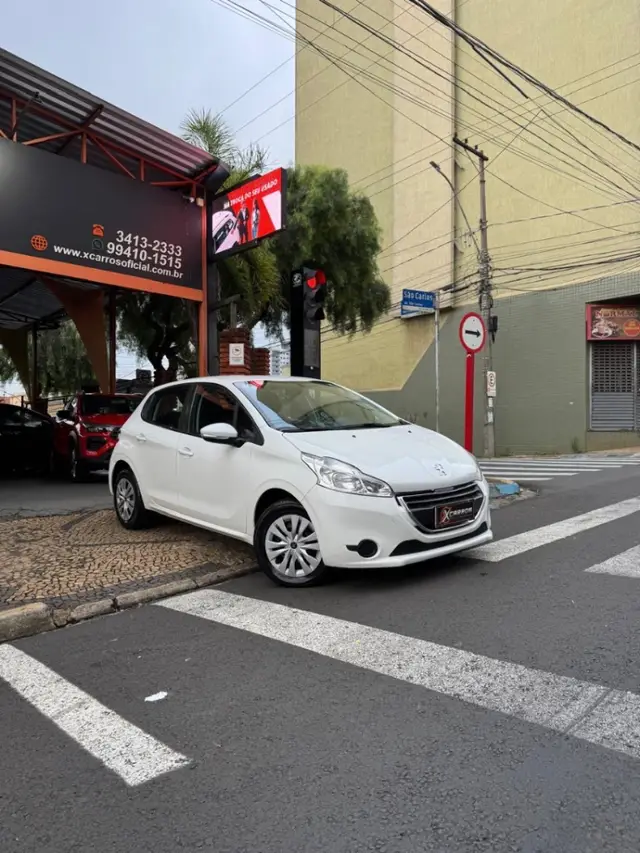 Carro Peugeot 208 2014 Active Pack 1.5 8V (Flex)