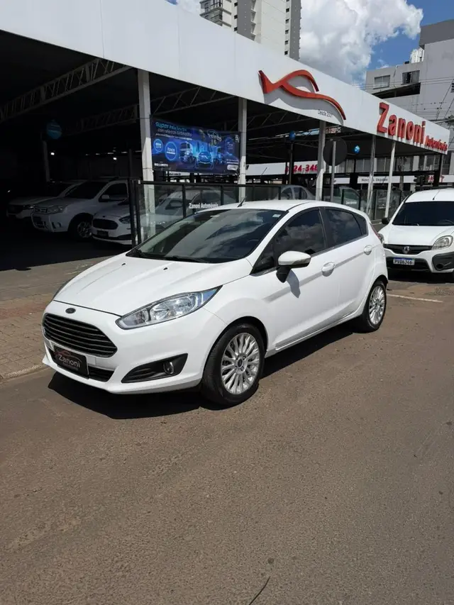 Carro Ford New Fiesta Hatch 2016 New Fiesta Titanium 1.6 16V